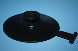 Saugnäpfe Ø 80mm, schwarz mit rundem Knopf Ø 25mm & Abziehlsche